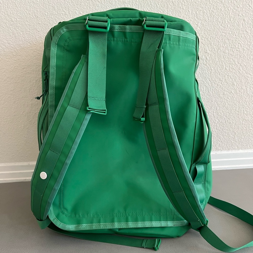 Baboon to the Moon Go Bag - Bright Green - 32 L